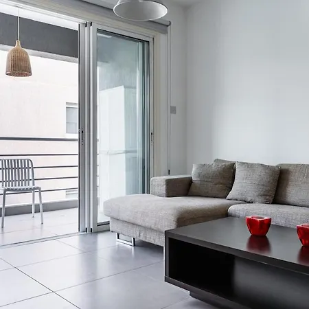 Modern Bright 1br Apartament Lakatamia